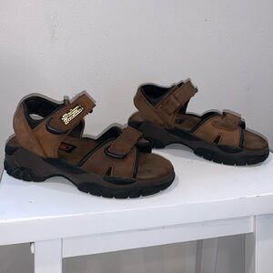 HARLEY DAVIDSON CHUNKY STRAP SANDALS LEATHER WOMENS SIZE 6 Y2K